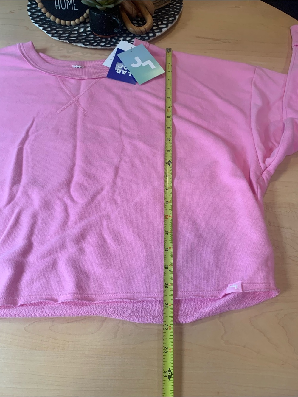 JoyLab pink cropped sweatshirt with heart patches size Large - Picture 7 of 10